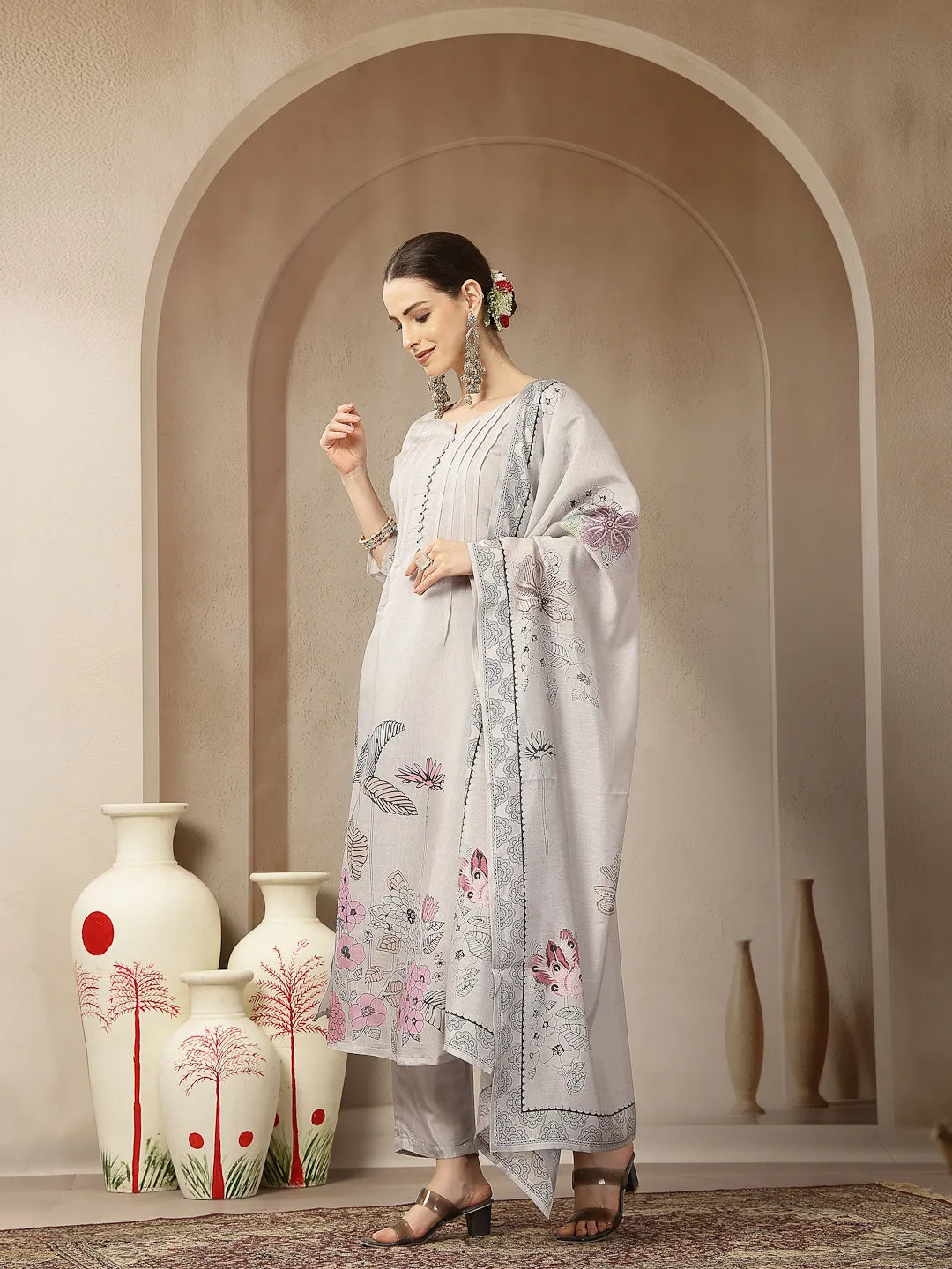 Mul Chanderi Light Grey Kurta Dupatta Pant Set