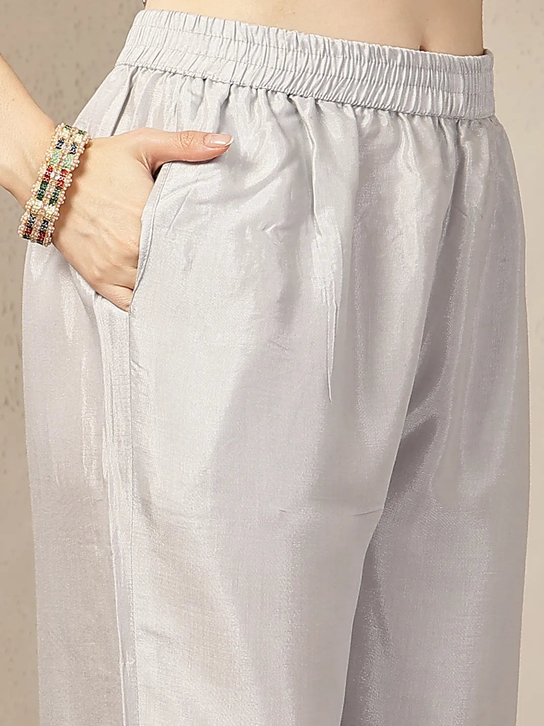 Mul Chanderi Light Grey Kurta Dupatta Pant Set