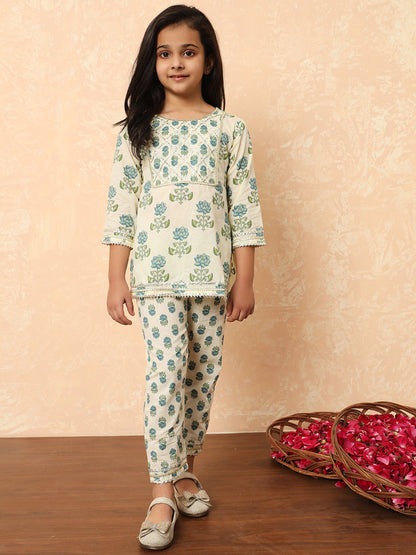 Straight Style Cotton Fabric Teal Color Floral Printed Kurti And Pyjama With Gotta Lace Work