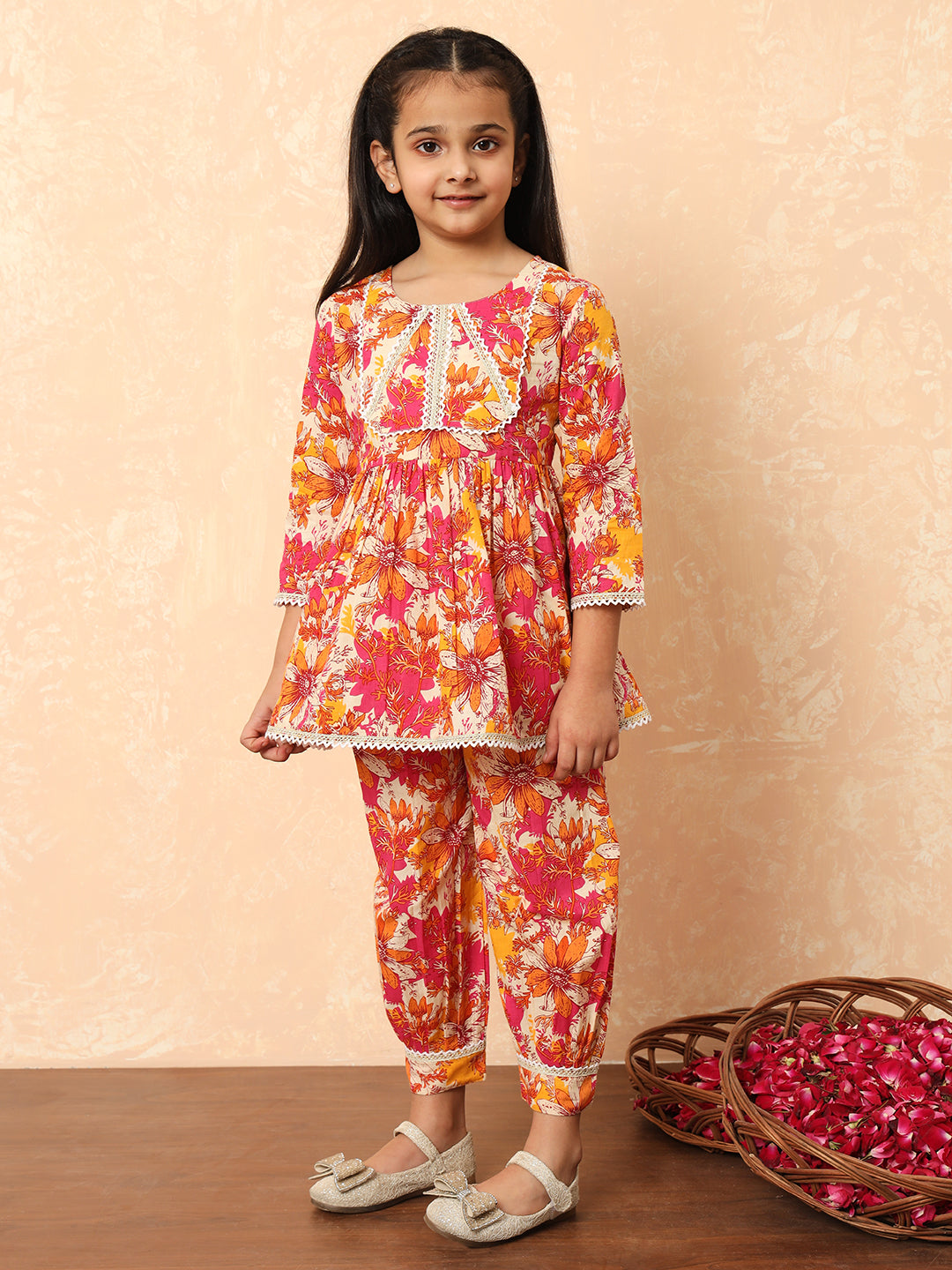 Boys Straight Style Cotton Fabric Pink Color Floral Printed Kurta And Pyjama