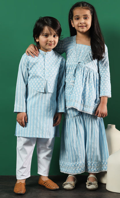 Boys Straight Style Cotton Fabric Grey Color Printed Kurta And Pyjama With Jacket