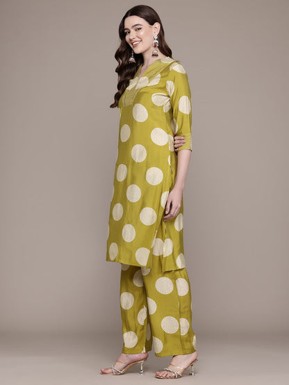 Straight Style Silk Fabric Green Colour Kurta With Bottom