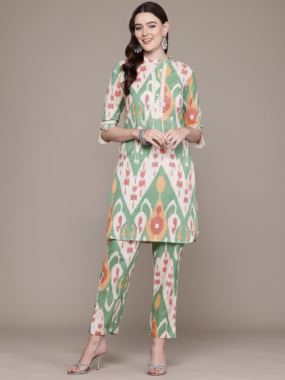 Straight Style Cotton Fabric Green Colour Kurta With Bottom
