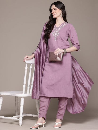 Straight Style Viscose Fabric Mauve Color Kurta And Bottom With Dupatta