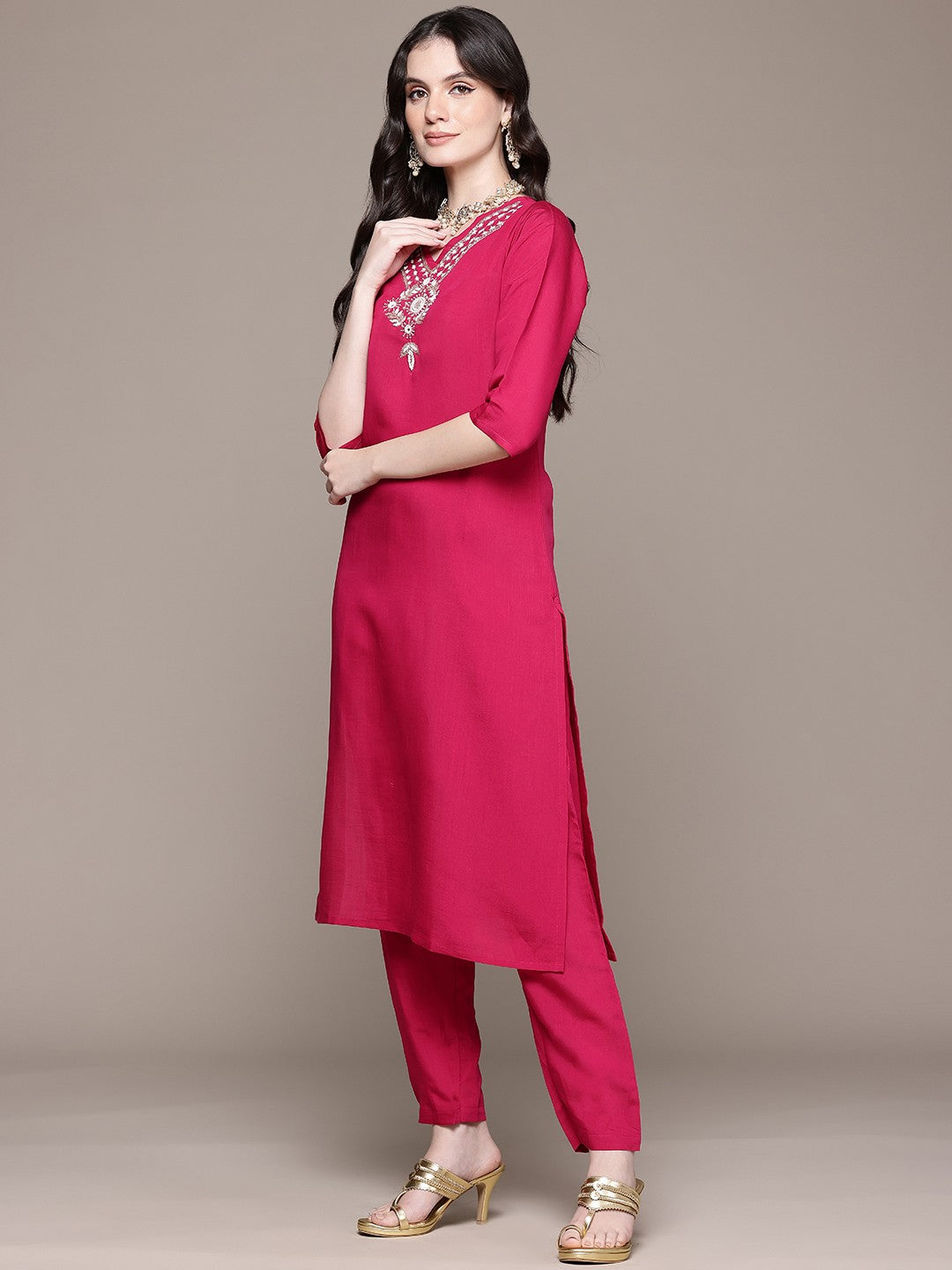 Straight Style Viscose Fabric Magenta Color Kurta And Bottom With Dupatta