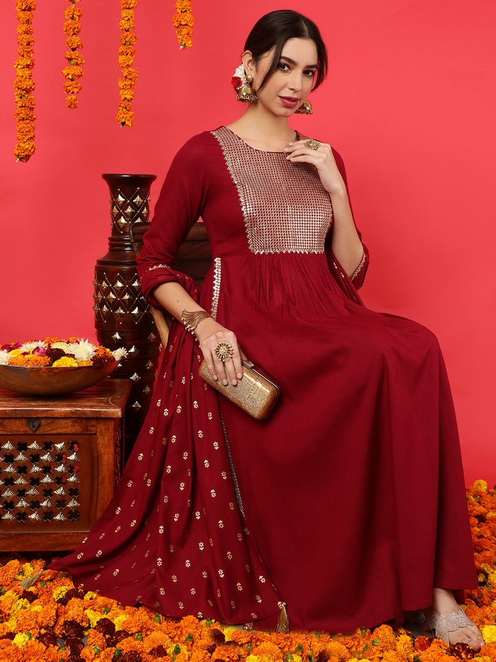 Rayon Calf Length Solid Flared 3/4 Sleeves Round Neck Kurta Bottom Dupatta Set