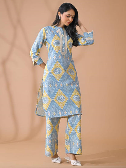 Curved Style Poly Cotton Fabric Grey Color Kurta And Bottom