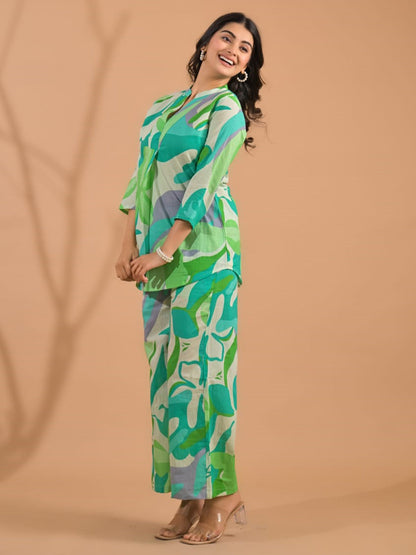 Curved Style Cotton Fabric Green Color Co-Ord Set