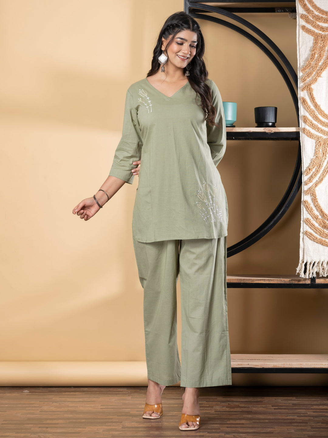 Curved Style Cotton Fabric Green Color Co-Ord Set