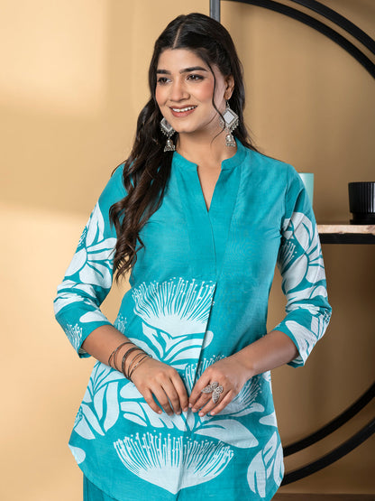 Curved Style Cotton Fabric Turquoise Blue Color Co-Ord Set