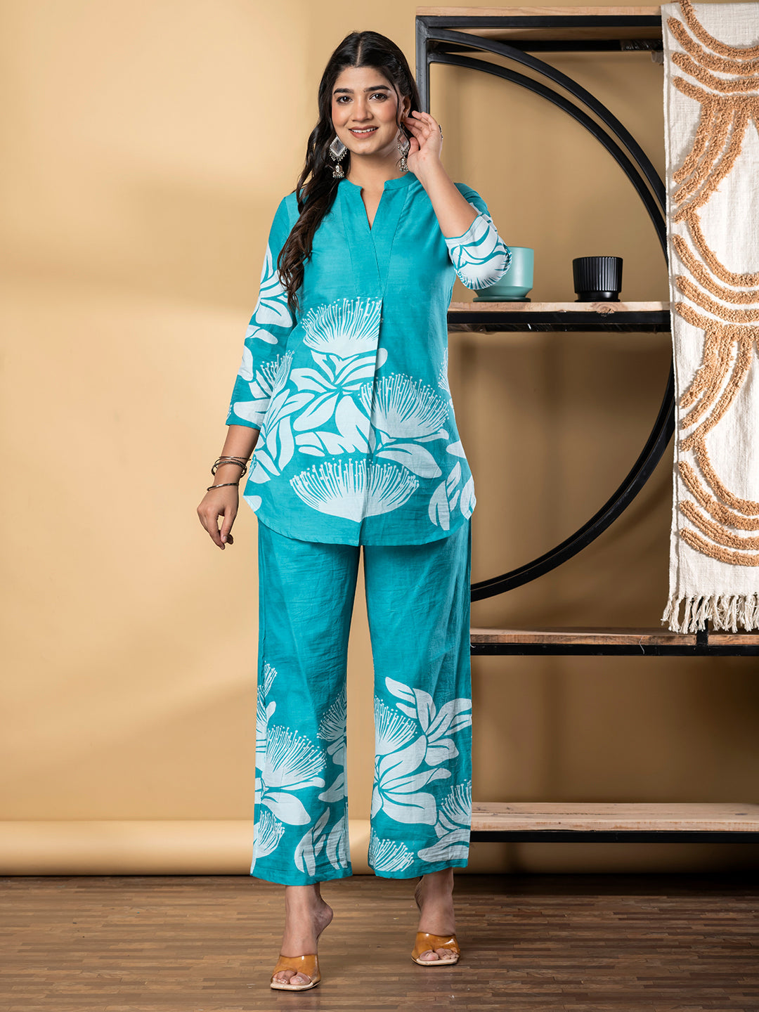 Curved Style Cotton Fabric Turquoise Blue Color Co-Ord Set