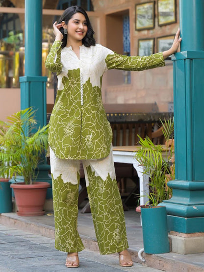 Curved Style Cotton Flex Fabric Green Color Co-Ord Set