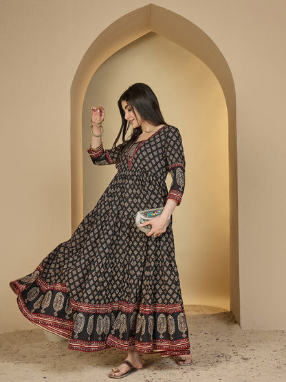 Cotton Ankle Length Printed 3/4 Sleeves V-Neck Anarkali Kurta