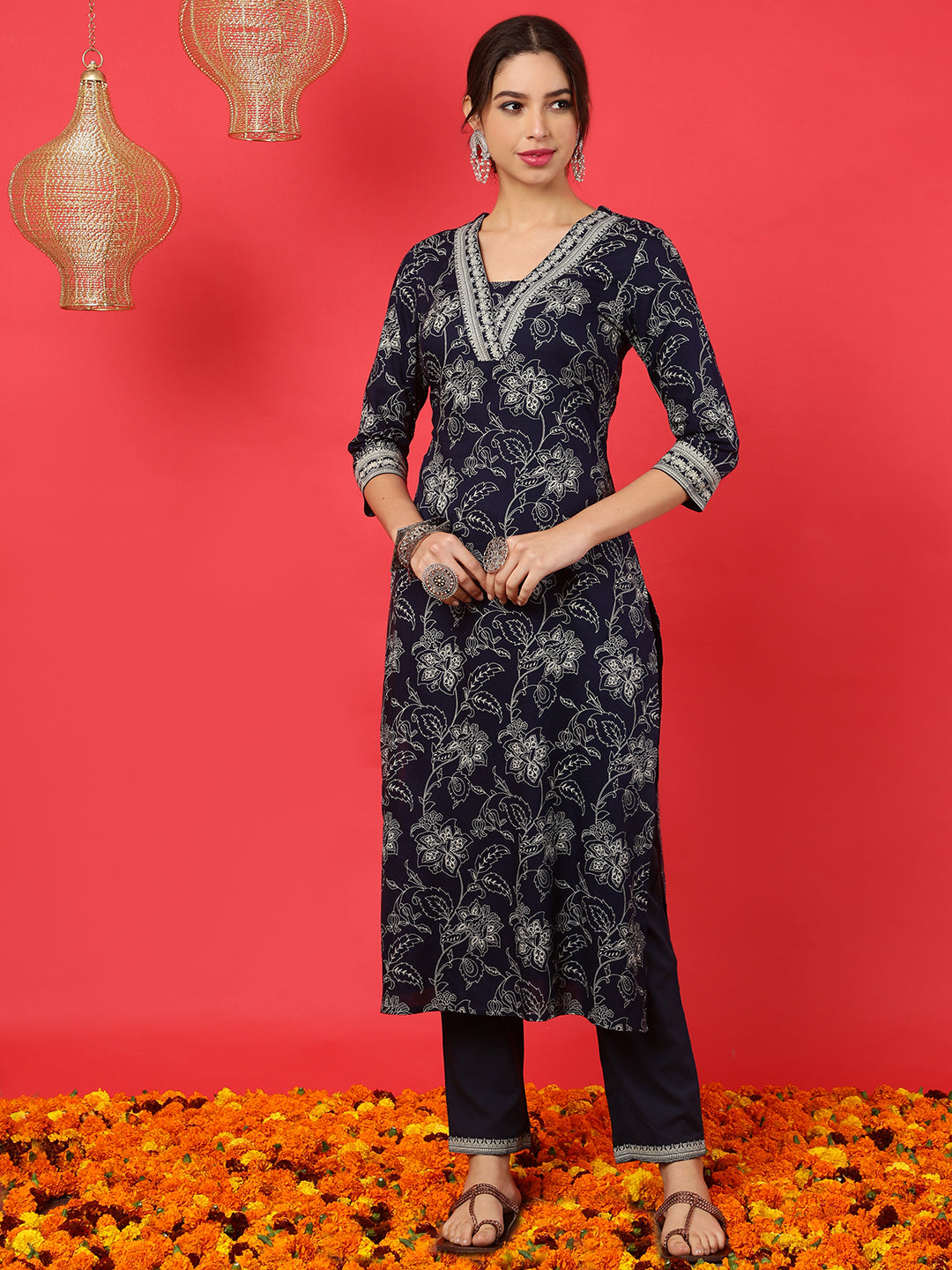 Rayon  Calf Length Printed Straight 3/4 Sleeves V-Neck Kurta Bottom Set