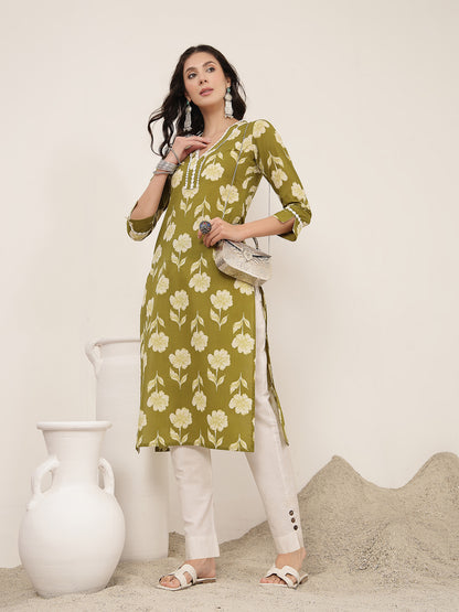 Cotton Calf Length Printed 3/4 Sleeves V-Neck Kurta