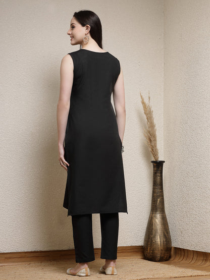 Embroiderd Cotton Blend Straight Kurta Pant Set (Pre-Order)