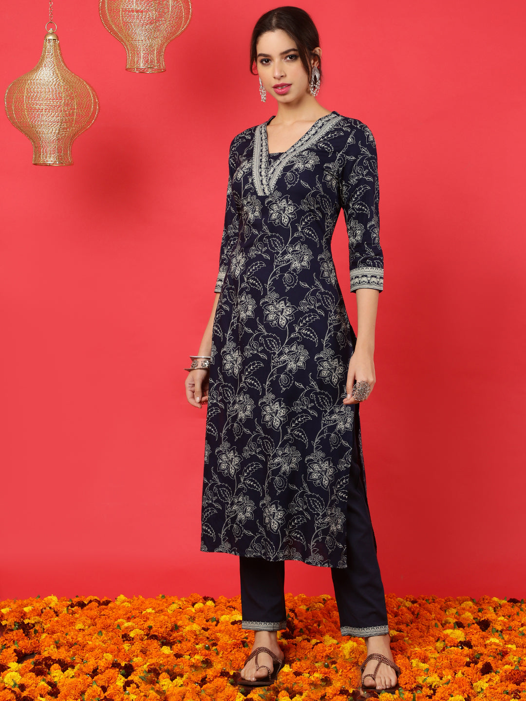 Rayon  Calf Length Printed Straight 3/4 Sleeves V-Neck Kurta Bottom Set