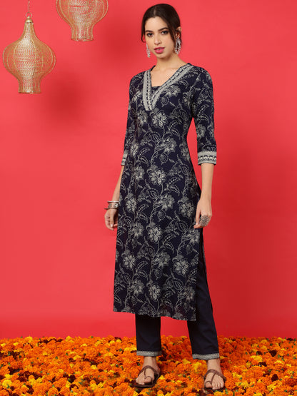 Rayon  Calf Length Printed Straight 3/4 Sleeves V-Neck Kurta Bottom Set