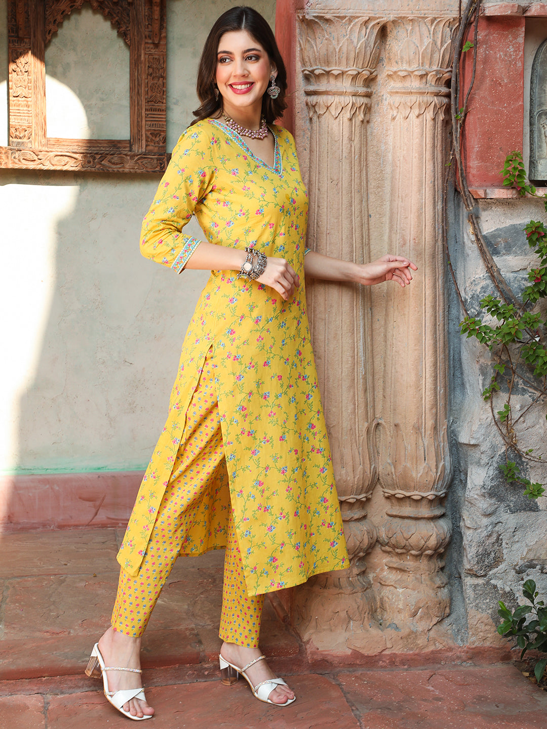 Cotton Calf Length Printed Straight 3/4 Sleeves V-neck Kurta Bottom Dupatta Set