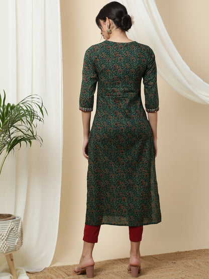 Cotton  Calf Length Printed Straight 3/4 Sleeves Round Kurta