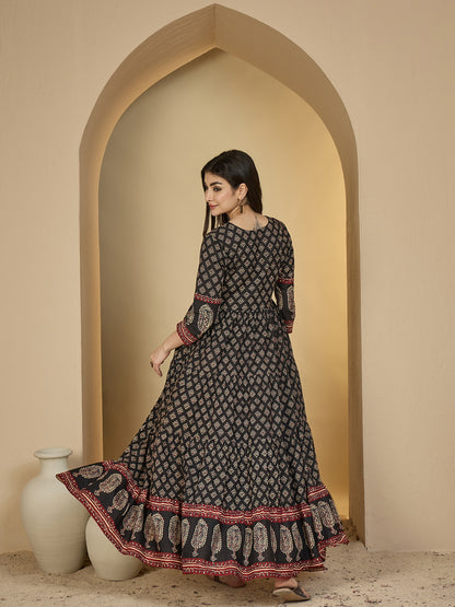 Cotton Ankle Length Printed 3/4 Sleeves V-Neck Anarkali Kurta