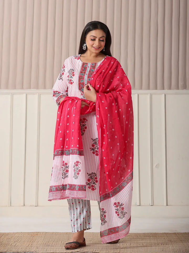 White Floral Print Cotton Sequins Work Plus Size Kurta Set With Pant Dupatta