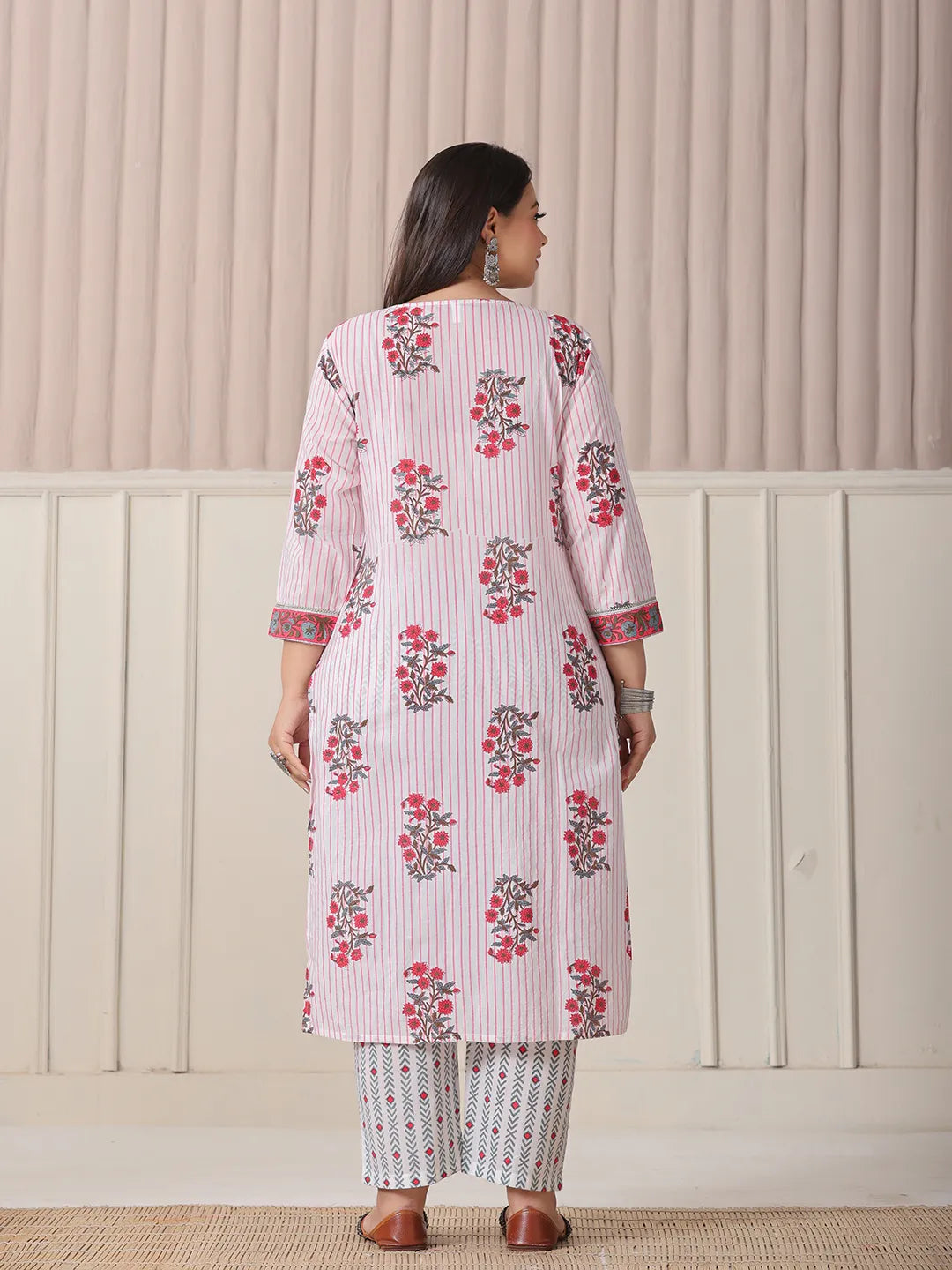 White Floral Print Cotton Sequins Work Plus Size Kurta Set With Pant Dupatta