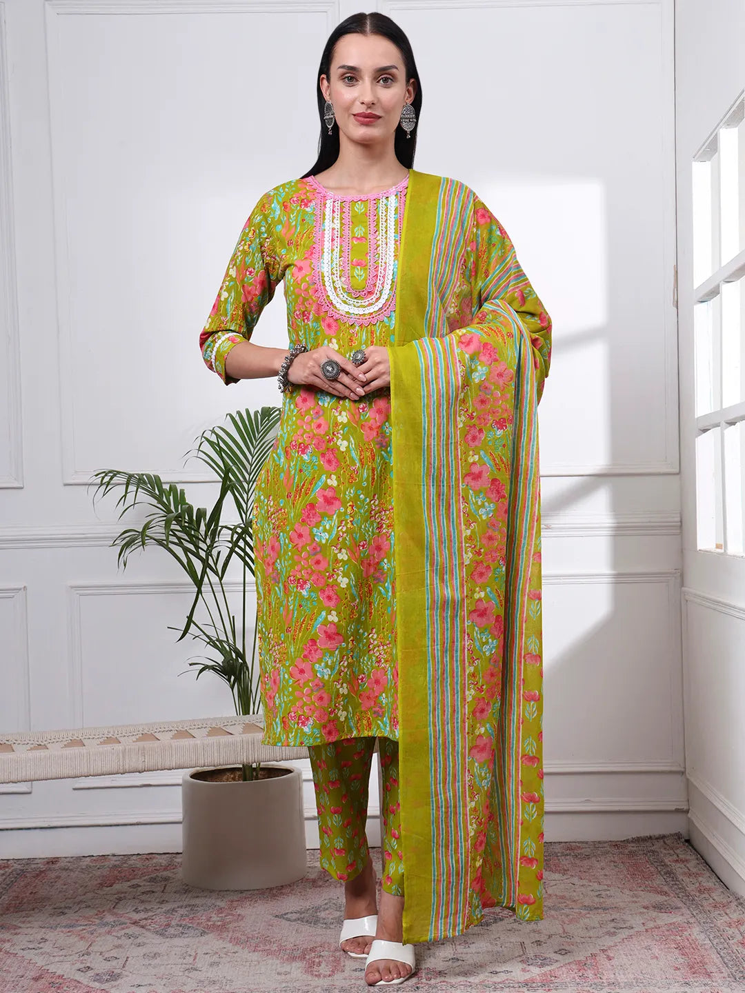 Green Floral Print Straight Kurta Trouser Dupatta Set