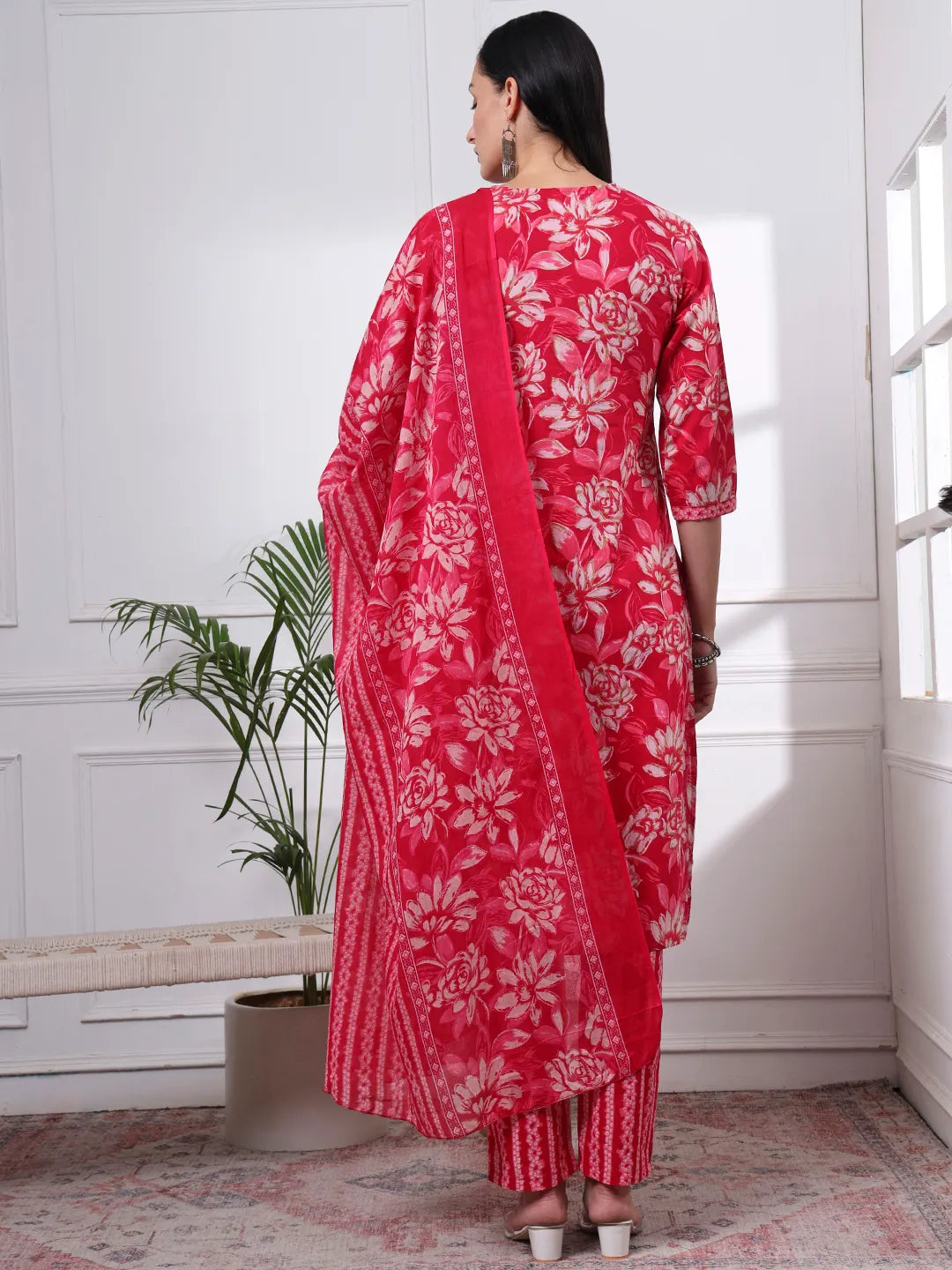 Pink Pure Cotton Floral Print Kantha Work Straight Kurta Pant Set