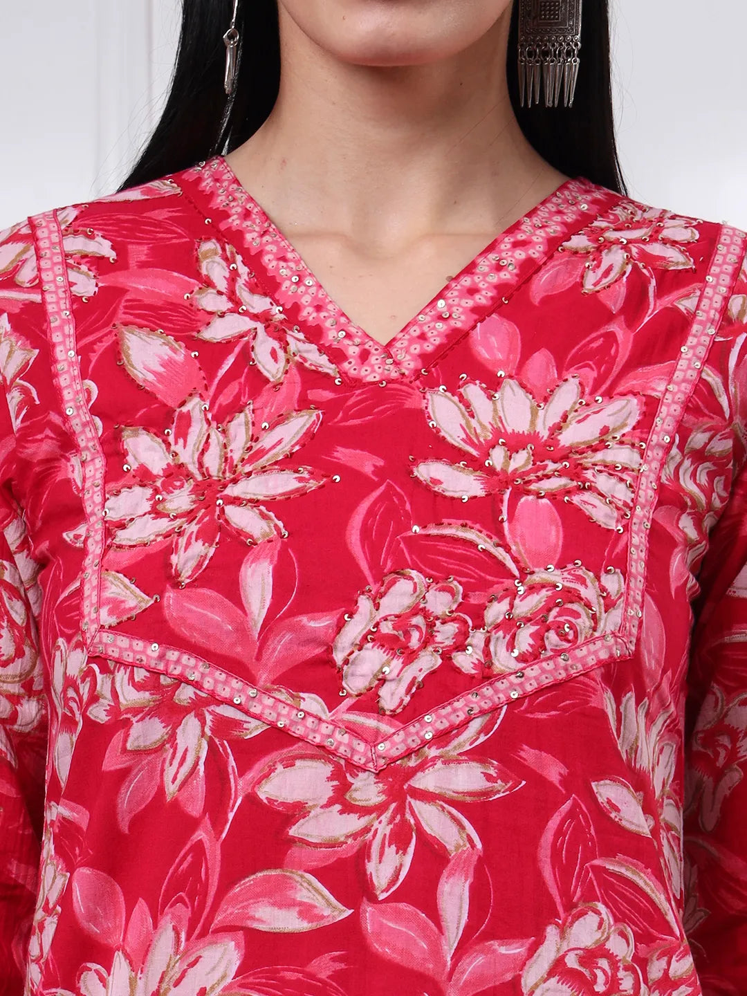 Pink Pure Cotton Floral Print Kantha Work Straight Kurta Pant Set