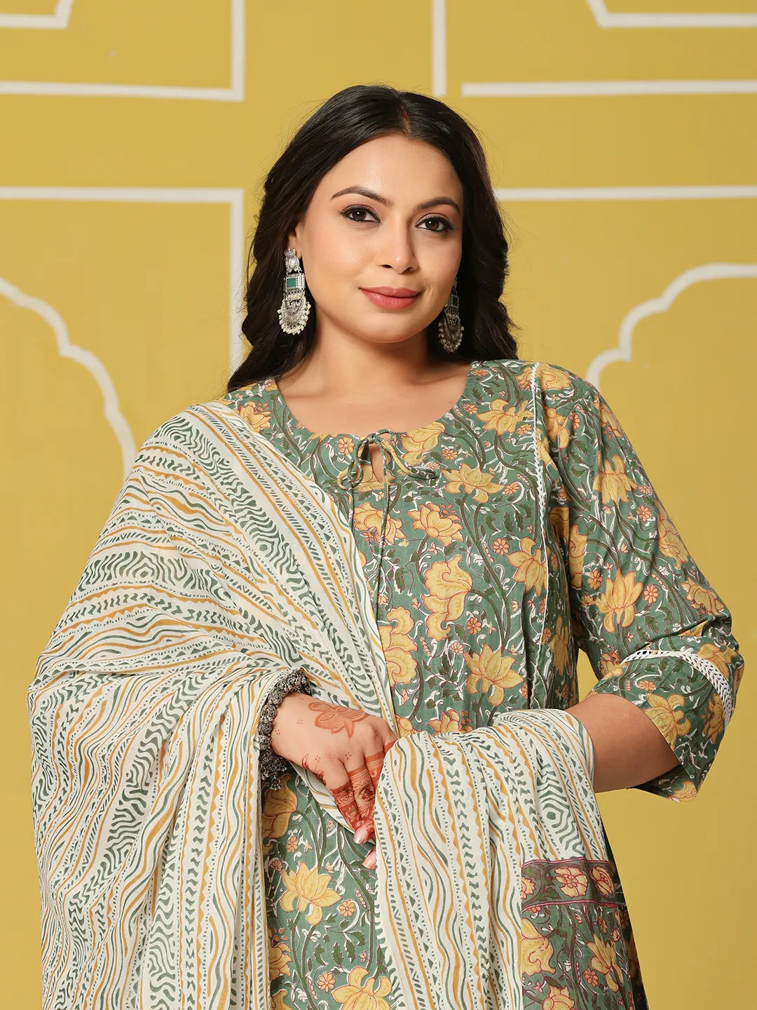 Green Cotton A-Line Plus Size Kurta Set