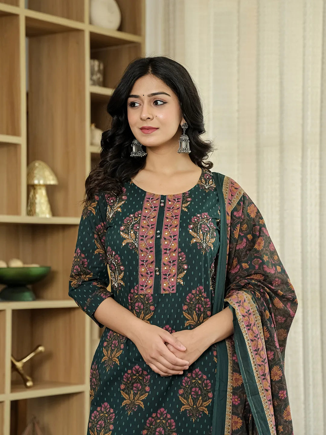 Green Pure Cotton Ethnic Motifs Kantha Work Kurta Dupatta Pant Set