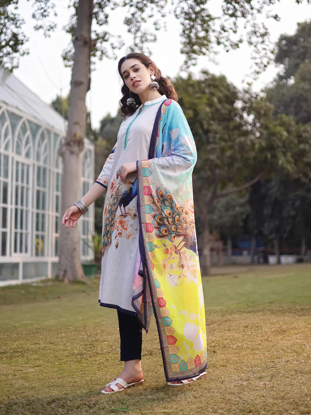 White Pure Cotton Ethnic Motifs Pakistani Style Kurta Trouser Dupatta Set
