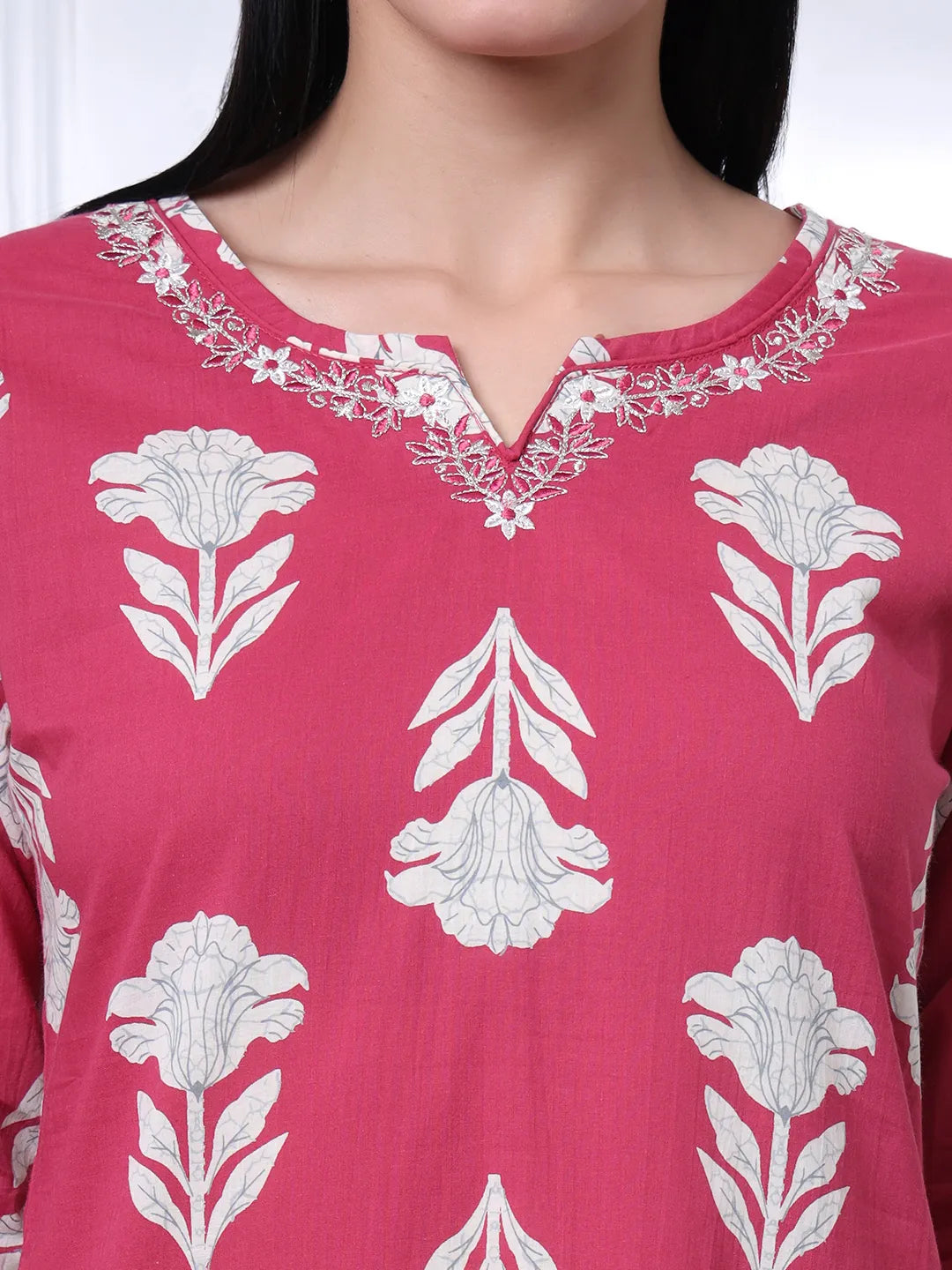 Pink Pure Cotton Floral Thread Work Kurta Dupatta Pant Set