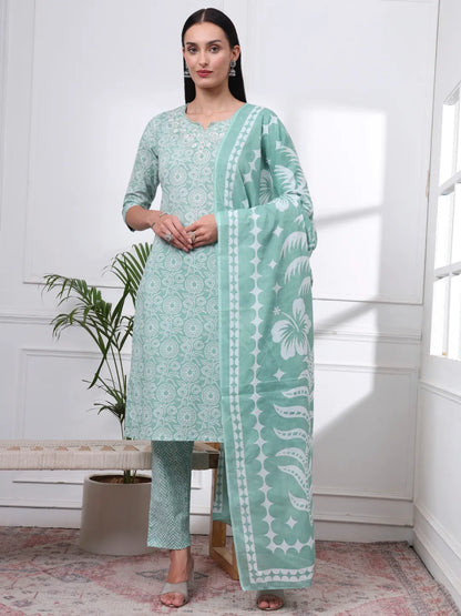 Green Pure Cotton Ethnic Motifs Thread Work Kurta Dupatta Pant Set