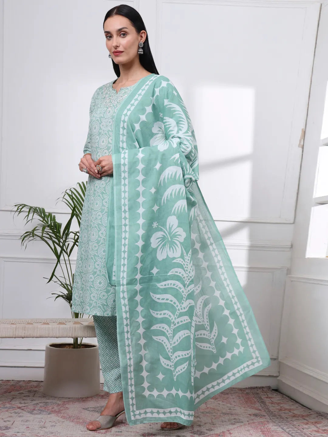 Green Pure Cotton Ethnic Motifs Thread Work Kurta Dupatta Pant Set