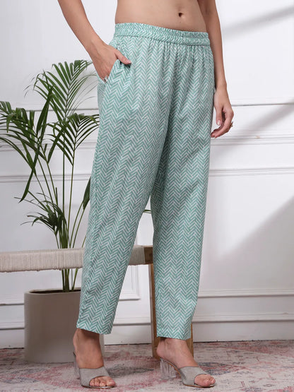 Green Pure Cotton Ethnic Motifs Thread Work Kurta Dupatta Pant Set