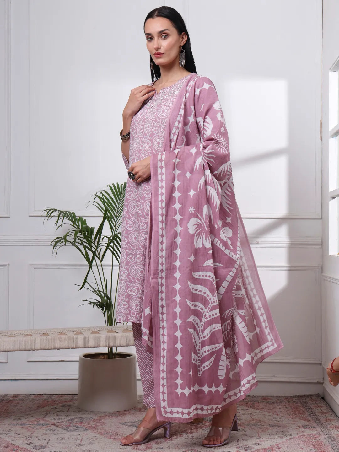 Mauve Pure Cotton Ethnic Motifs Thread Work Kurta Dupatta Pant Set
