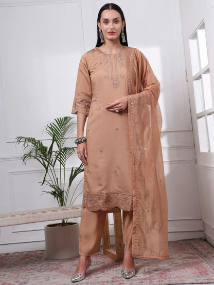 Women's Beige Cotton Beige Silk Blend Straight Kurta Dupatta Pant Set Cotton Lining Kurta by Yufta, suitable for wholesale buyers, boutiques, retailers, resellers and bulk fashion orders from Trendphoria