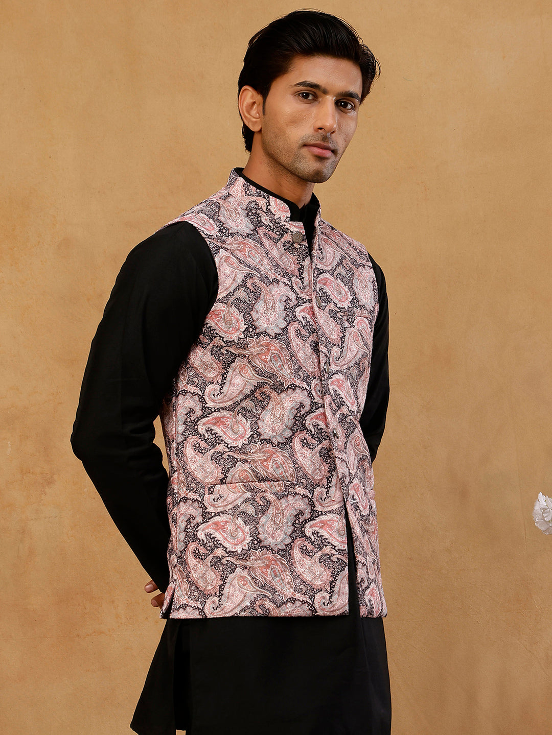 Men Paisley Embroidered Cotton Blend Nehru Jacket