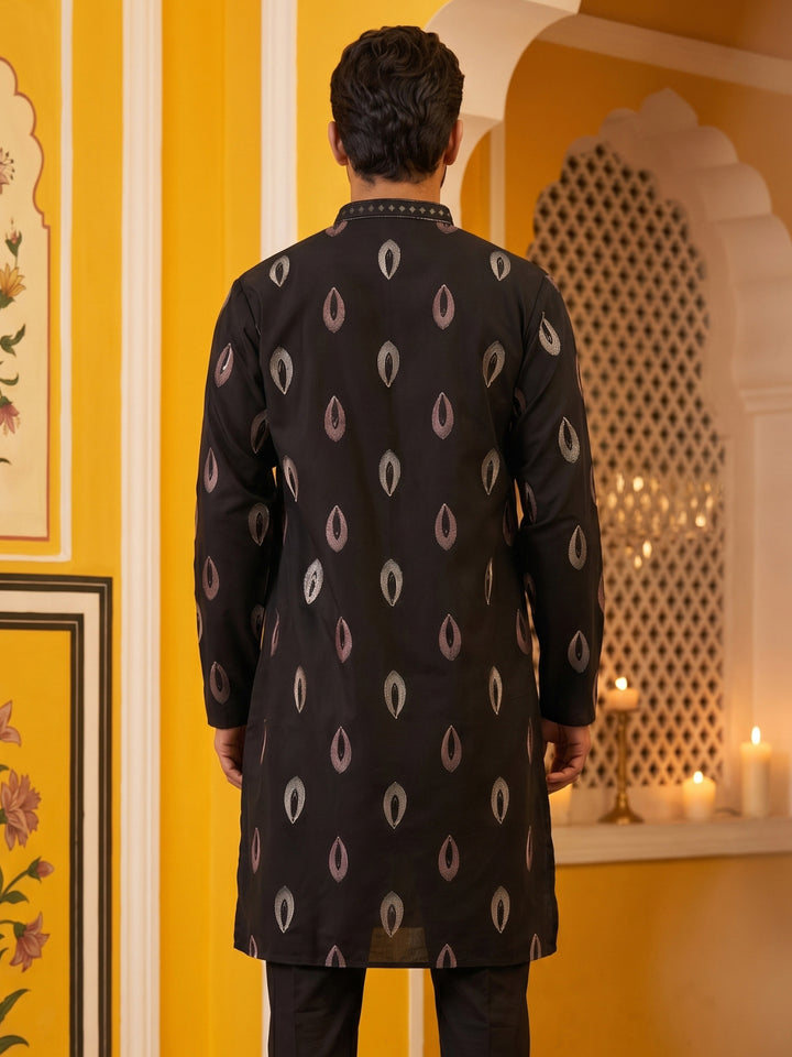 Festive Silk Blend Embroidered Kurta