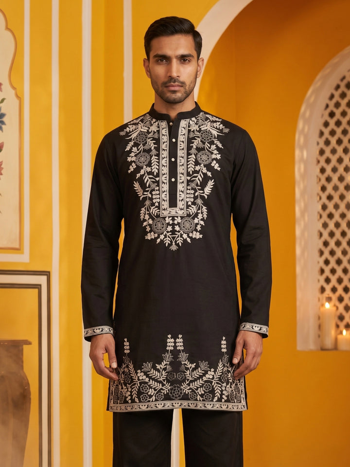 Men Japanese Fabric Embroidered Kurta