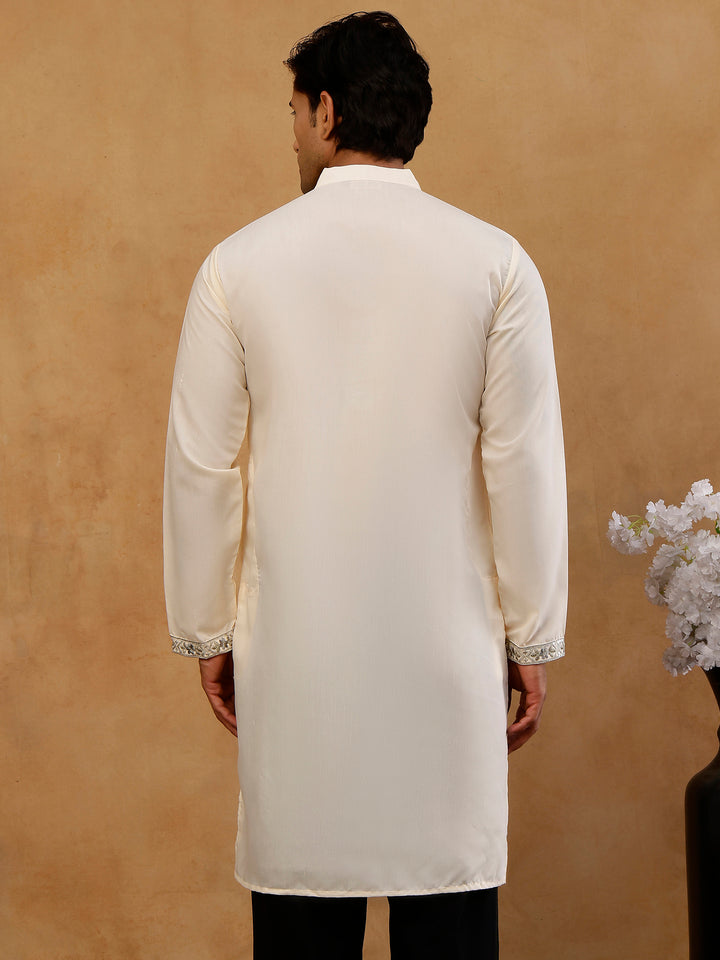 Men’S Cotton Blend Embroidered Kurta