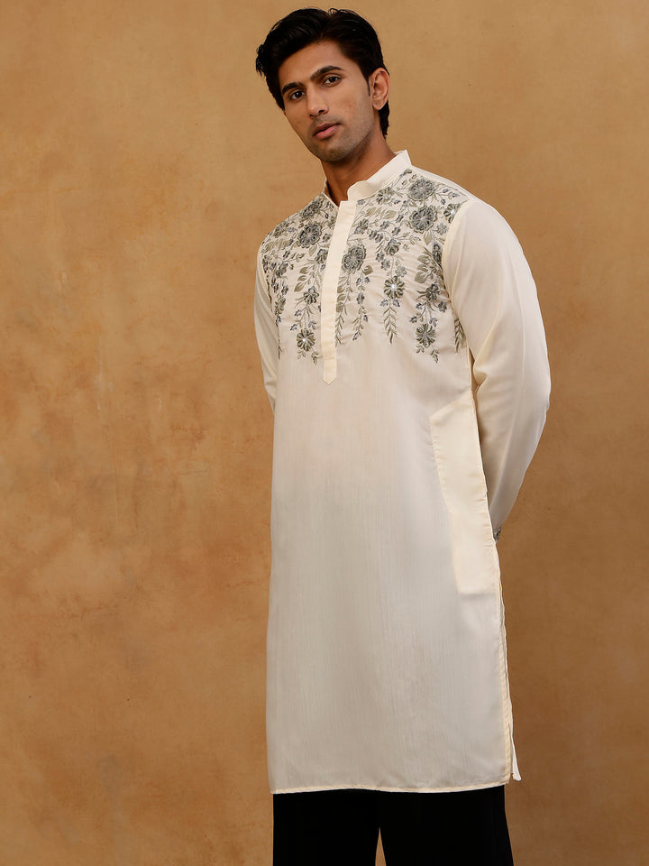 Men’S Cotton Blend Embroidered Kurta