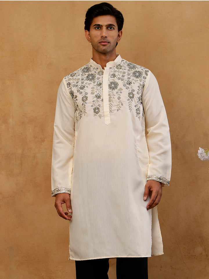 Men’S Cotton Blend Embroidered Kurta