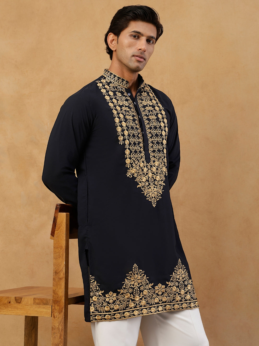 Men’S Japanese Fabric Embroidered Kurta