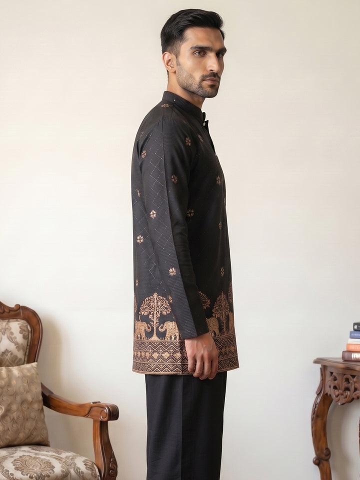 Premium Printed &amp; Thread Work Kurta