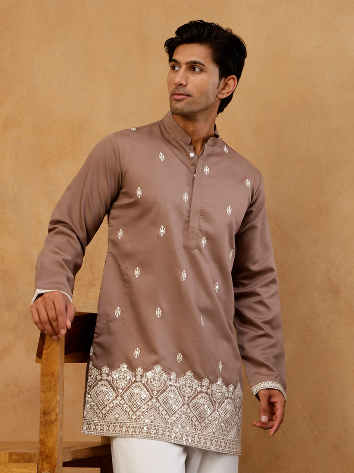 Cotton Blend Ethnic Embroidered Kurta