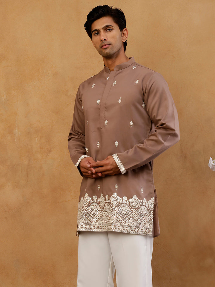 Cotton Blend Ethnic Embroidered Kurta