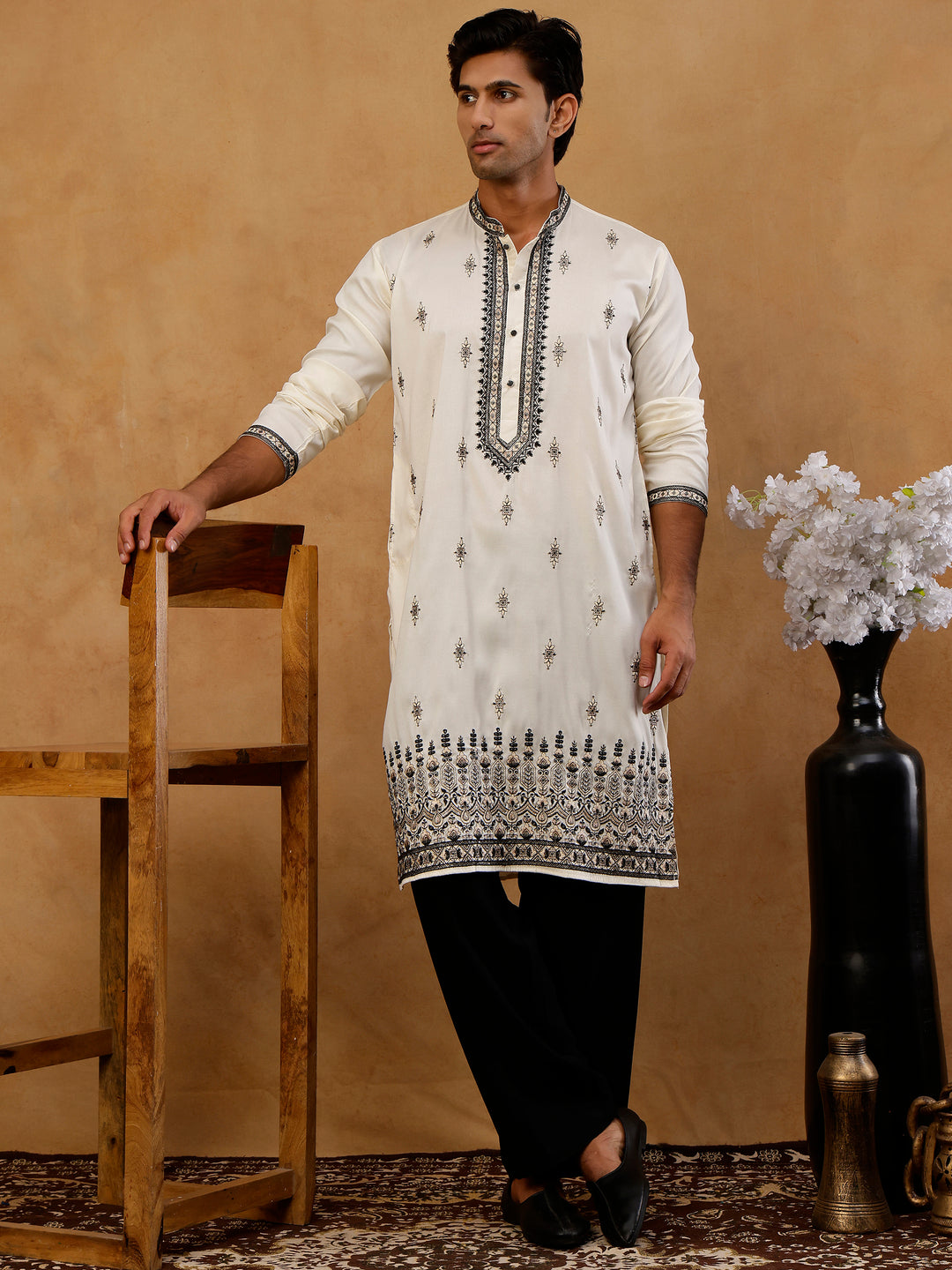 Men Embroidered Silk Blend Kurta With Korean Pants